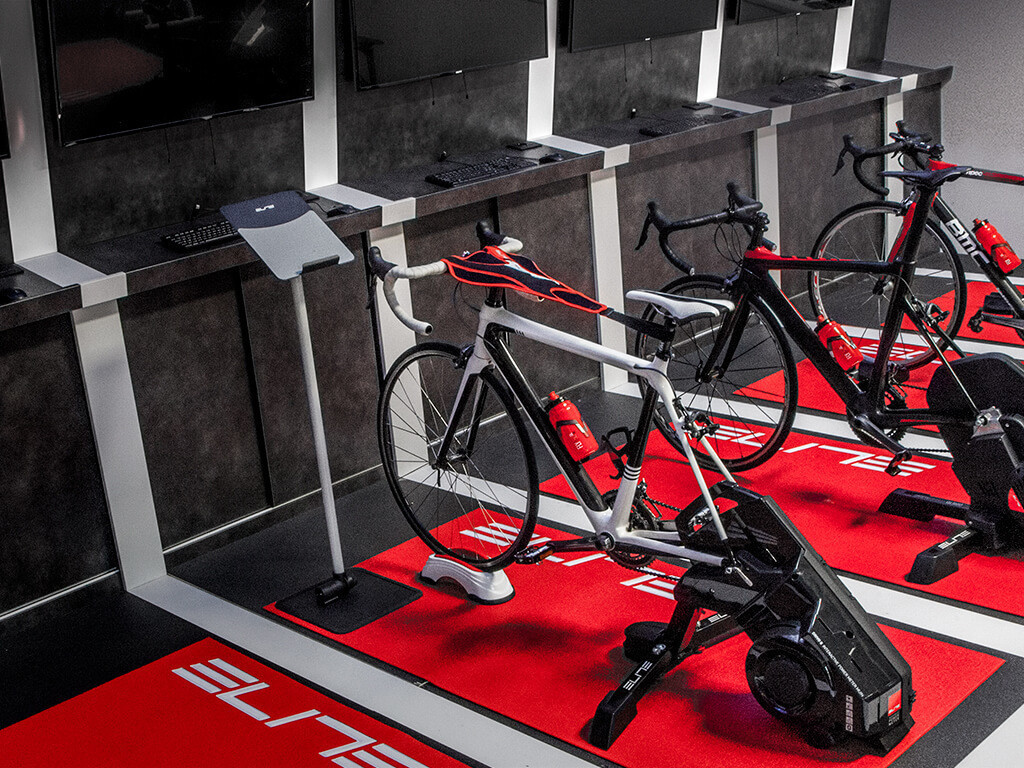 Bike Hometrainer ecosystem Accessories: Mats, Supports and Housings – Elite